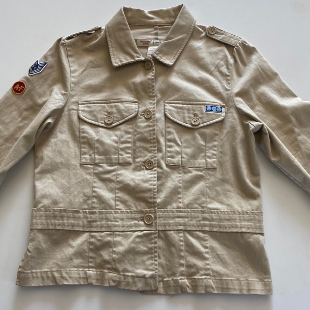 abercrombie & fitch vintage beige patched jacket